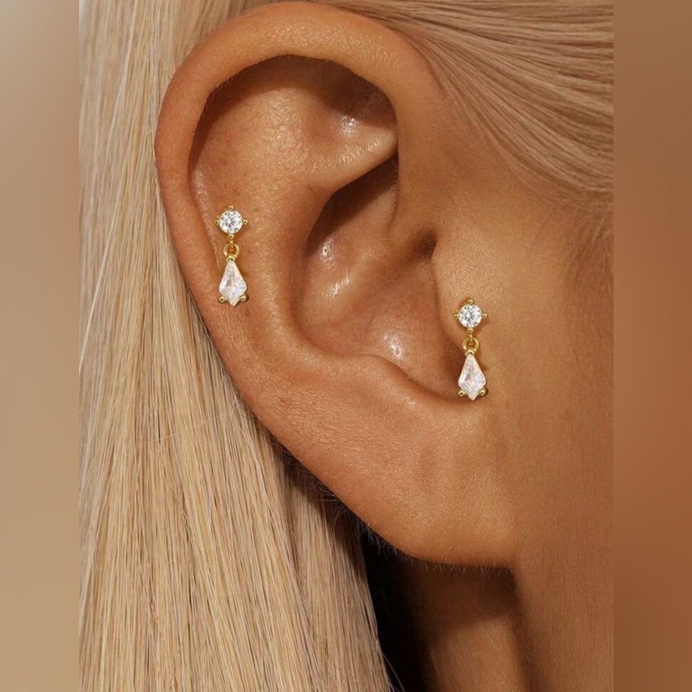 Diamond earrings M1107